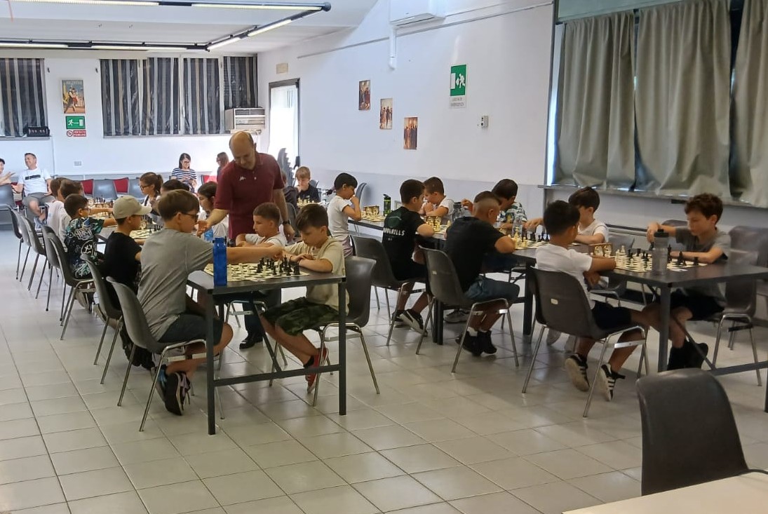 Concluso “Scacchi a Scuola” 2025/2026, con torneo per i bambini e corso di formazione per i docenti